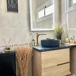 Estudio En Primera Linea De Mar De Διαμέρισμα *